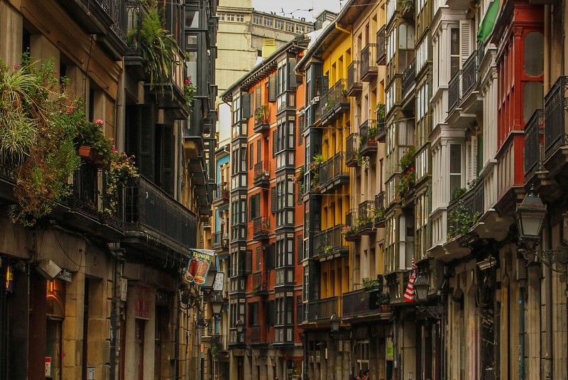 best cities to live in spain 24